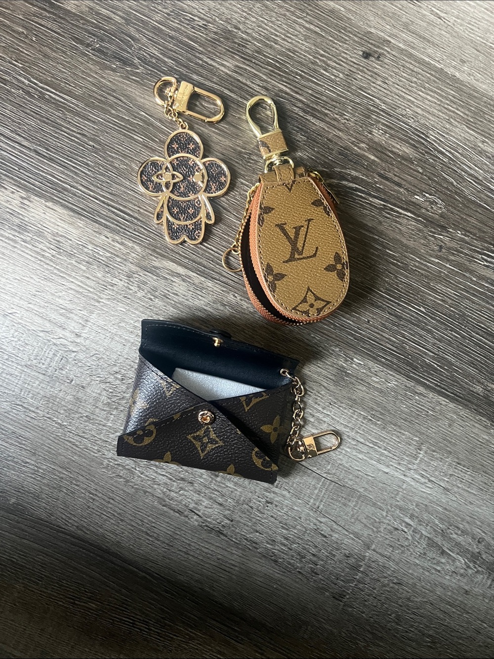Louis Vuitton Monogram Brown & Tan Key Pouch with Charm and Card Holder - Picture 10 of 11